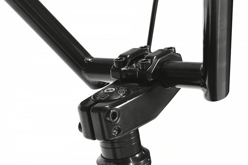 Stark Madness BMX 5 (2022) Stark Madness BMX 5 (2022)
